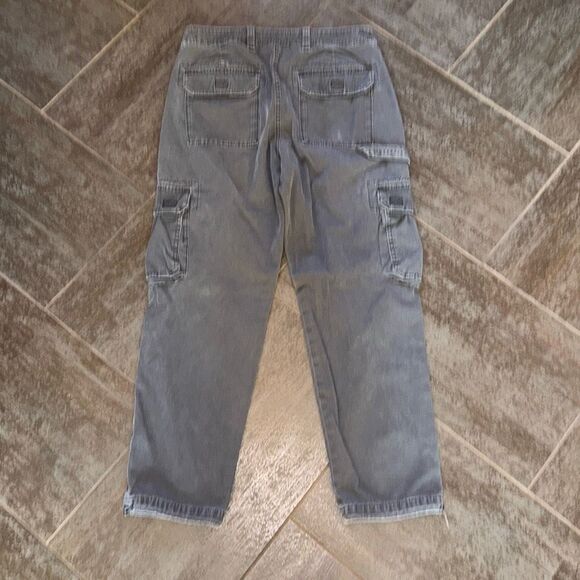 Abercrombie and Fitch Men’s Loose Fit Carpenter Pants - Picture 3 of 3